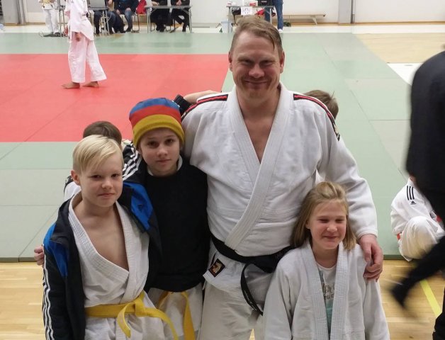 Lapinlahtelaisille judokoille mitaleita Joensuusta